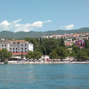 Loredana , Crikvenica Kroatien